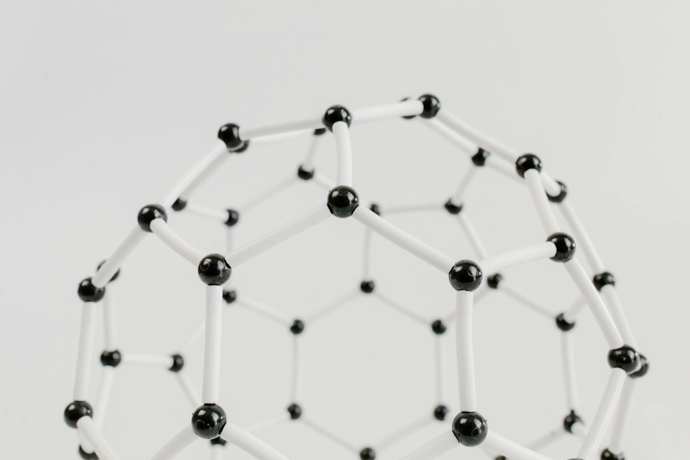 Ceramide molecule illustration showing the sphingoid base and fatty acid tail connected by amide bond