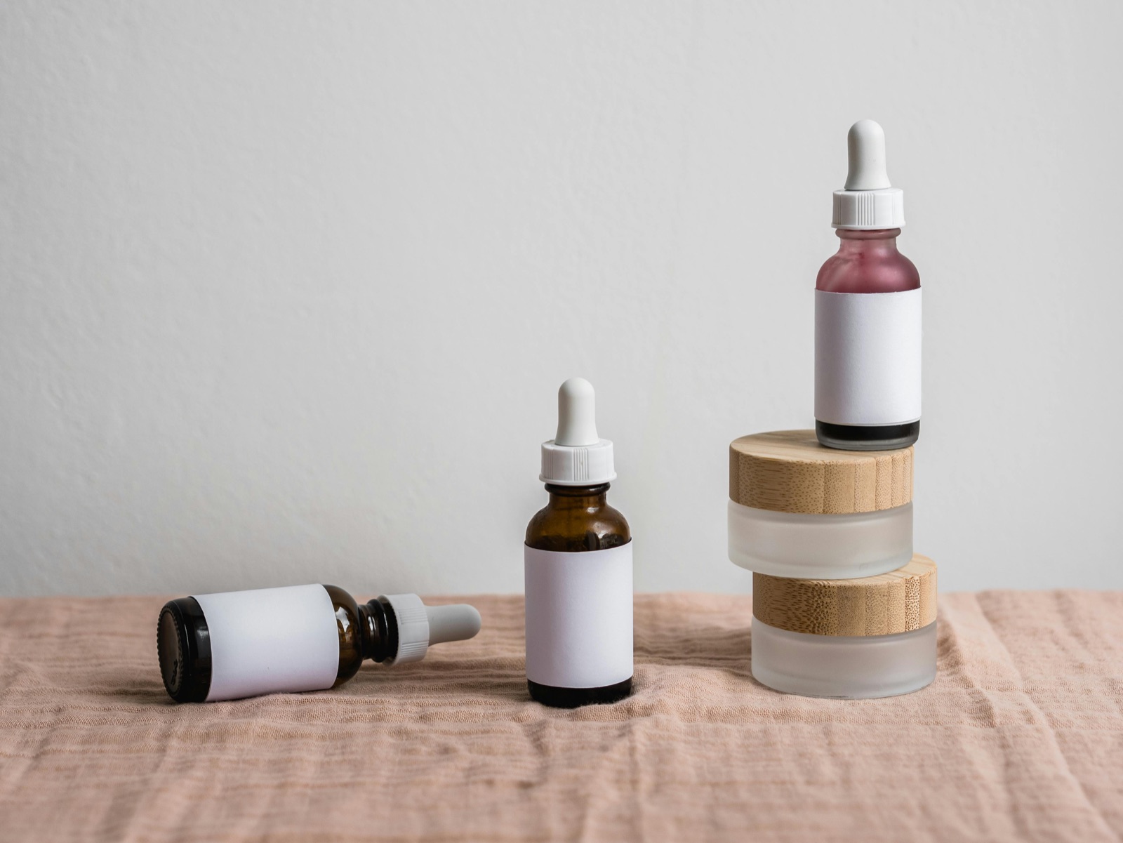 Ce este INCI și cum citești lista de ingrediente cosmetice